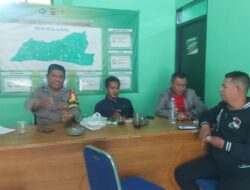 Bhabinmas Polsek Megamendung Polres Bogor Melaksanakan Kegiatan Sambang warga Sampaikan Pesan Kamtibmas dalam Rangka Giat mantap Brata
