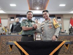 Tingkatkan Sinergitas Dan Integritas, Pangdam IX/Udayana Dengan Kapolda Bali Menandatangani MoU