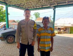 Bhabinkamtibmas Polsek Parungpanjang Sambangi Warga Sampaikan Pesan Dan Berikan Edukasi Kepada Warga Binaanya