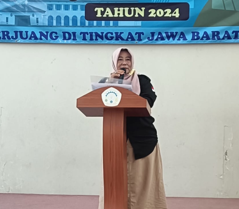 Ketua Pelaksana LKS, O2SN dan FLS2N SMK tingkat Kota Bandung, Dra. Lilis Yuyun, M.M.Pd.