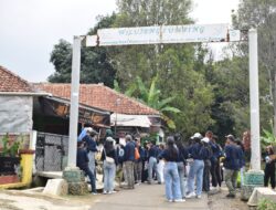 Siswa-Siswi SMA Angkasa Lanud Husein Sastranegara Bandung Lakukan Kunjungan Studi Ke Kampung Aadat Banceuy Ciater Subang