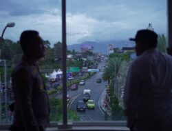 Kapolres Bogor Laksanakan Pemantauan Arus Lalu Lintas Jalur Wisata Puncak di Pos Pol Gadog