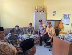 Bhabinkamtibmas Desa Cibedug Polsek Ciawi Jalin Anjangsana Kamtibmas Dengan Tokoh dan Warga Cibedug