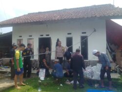 Bhabinkamtibmas Kelurahan Cisarua Berikan Himbauan dan Kamtibmas Pastikan pengamanan Pendistribusian Daging Qurban