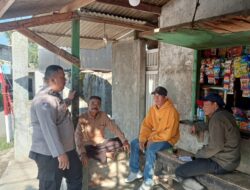 Sinergitas TNI-Polri Bhabinmas dan Babinsa Desa Pasir Jaya Sambang Warga, Ciptakan Situasi Aman dan Kondusif