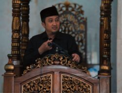 Ustadz Yusuf Mansur Khutbah Sholat Jum’at di Yonif 318/Adhirajasa Yudha