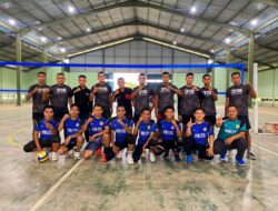 Jalin Silaturahmi dan Kebersamaan, Yonif 318/Adhirajasa Yudha Gelar Olahraga Bersama Pondok Pesantren La,Tansa