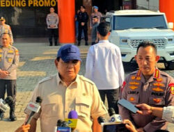 Korban Luka Akibat Demo di RS Polri di Jenguk Presiden Prabowo Subianto