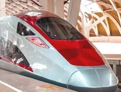 Menkeu Purbaya Tegas Tolak Beban Utang Kereta Cepat Ditanggung APBN