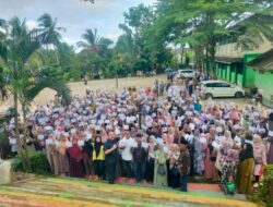 DPRD Pandeglang Yangto Salurkan Bantuan PIP dari Anggota DPR RI Wahidin Halim kepada Pelajar di Pandeglang