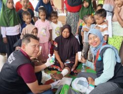 Kolaborasi dengan PPNI Bireuen, InWCCA Rawat Luka Rakyat Korban Bencana Aceh