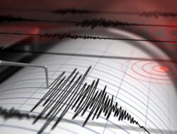 GEMPA M 7,6 GUNCANG LEPA PANTAI AOMORI JEPANG, PERINGATAN TSUNAMI HINGGA 3 METER DIBERIKAN