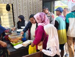 POLSEK CIGUDEG BOGOR GELAR KEGIATAN SOSIAL RUTIN “JUM’AT BERKAH”, BAGIKAN MAKANAN SARAPAN DAN MAKAN SIANG GRATIS KEPADA MASYARAKAT