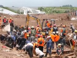 Cisarua Berduka: 25 Nyawa Melayang, 80 Masih Hilang