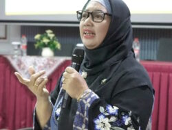 Guru Honorer Menunggu Puluhan Tahun, Pegawai BGN Baru Setahun Langsung Jadi PPPK?