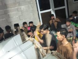 Pemuda IPPKAS Meriahkan Malam Takbiran dengan Lomba Tabuh Bedug di Kampung Sawah