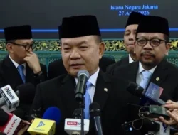 Dari Medan Tempur ke Pusat Kebijakan: Jenderal Dudung Abdurachman Resmi Jabat Kepala Staf Kepresidenan   