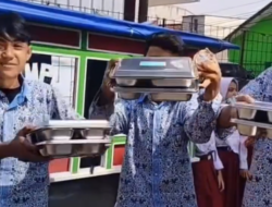 Aroma Busuk di Balik Program Gizi: Siswa SMP di Dayeuhkolot Kabupaten Bandung Kembalikan Paket Makanan