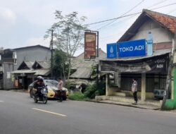 Polsek Ciawi Sigap Bubarkan Kerumunan Debt Collector di Jalan Raya Cikereteg