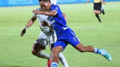 Comeback Gemilang Persib Bandung Taklukkan Bhayangkara FC 4-2 di Lampung