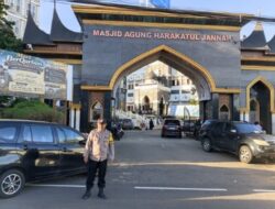 Jaga Kenyamanan Ibadah, Polsek Megamendung Perkuat Pengamanan Sholat Idul Adha 1447 H   