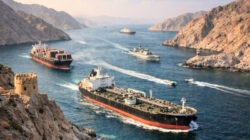 Iran Klaim Kuasai Penuh Selat Hormuz, Dunia Cemas Jalur Energi Terkunci