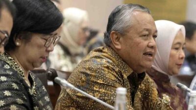 BI Naikkan Suku Bunga, Rupiah Diperkuat di Tengah Badai Global