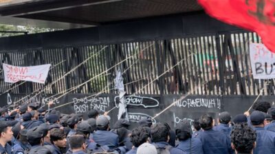 Gelombang Protes Mahasiswa: Alarm Keras untuk Pemerintah dan DPR