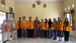 Mahasiswa Universitas Primagraha Ikuti Penyuluhan Remaja dan Ibu Hamil tentang Infeksi Menular Seksual (IMS) di Kelurahan Curug
