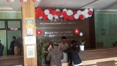 Kecamatan Ciawi Genjot Layanan Administrasi Kependudukan, Warga Diimbau Urus KK dan KTP-el Tanpa Calo