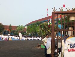 TUMBUHKAN KARAKTER DAN KEDISIPLINAN, 1.300 SISWA SMPN 1 CIAWI RUTIN GELAR SHOLAT DHUHA DAN JUMSIH SETIAP JUMAT