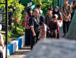 Kepsek SMPN 18 Malang Dicopot! Dugaan Kekerasan Siswa Gegara Baju Lurik Berujung Sanksi