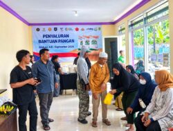 1.038 KPM di Desa Pandansari Bogor Terima Bantuan Beras, Penyaluran Berlangsung Tertib