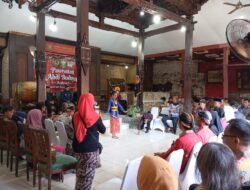 Tampil Di Pembukaan Pawiyatan Nasional Abdi Budaya, Siswi SMPN 2 Pleret Bantul Bawakan Tari Roro Ngigel